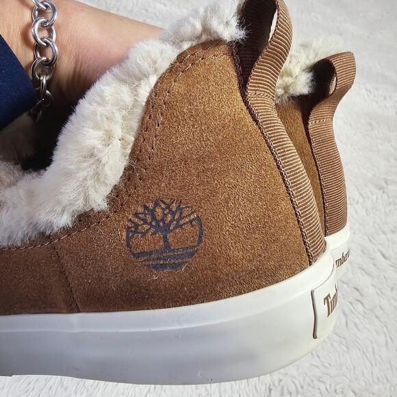 Timberland Sz10 W's Skyla Bay Suede Faux Fur Lined Warm Slipon brown shoes Cabin - Picture 8 of 15